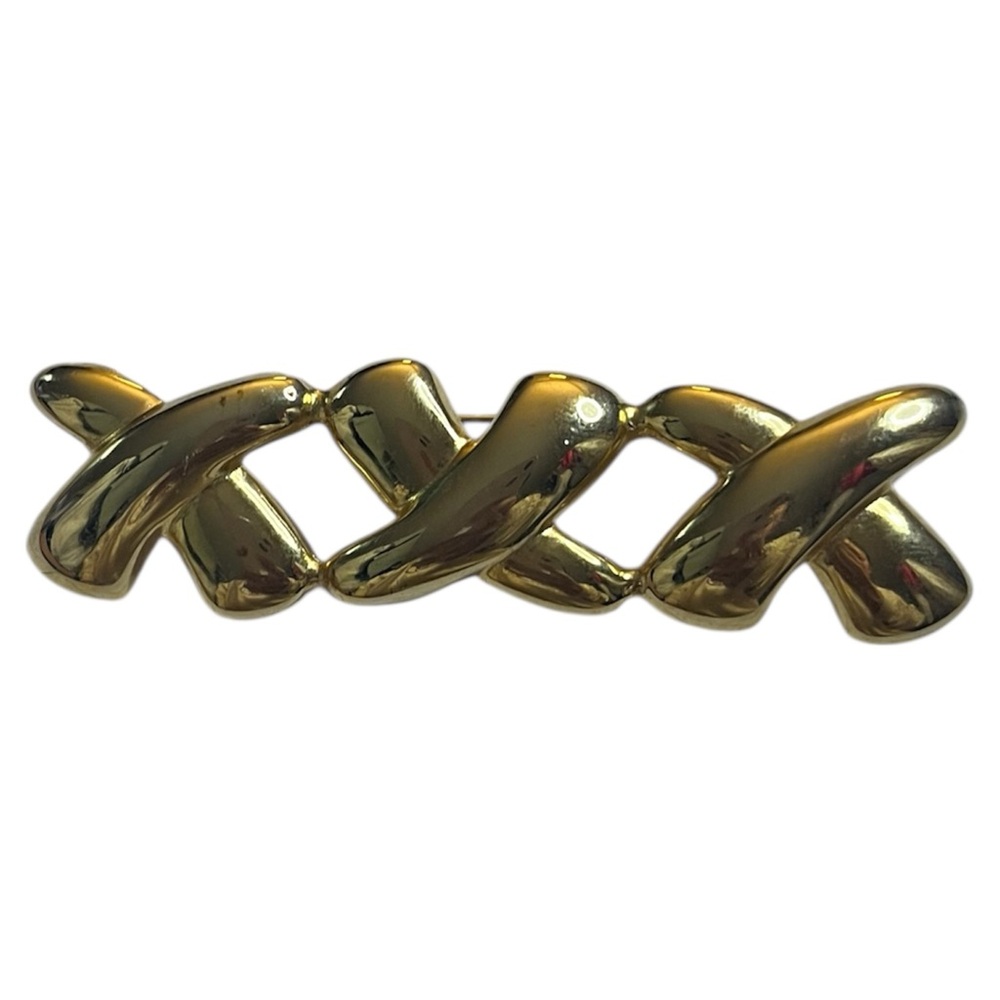 Gold Tone brooch